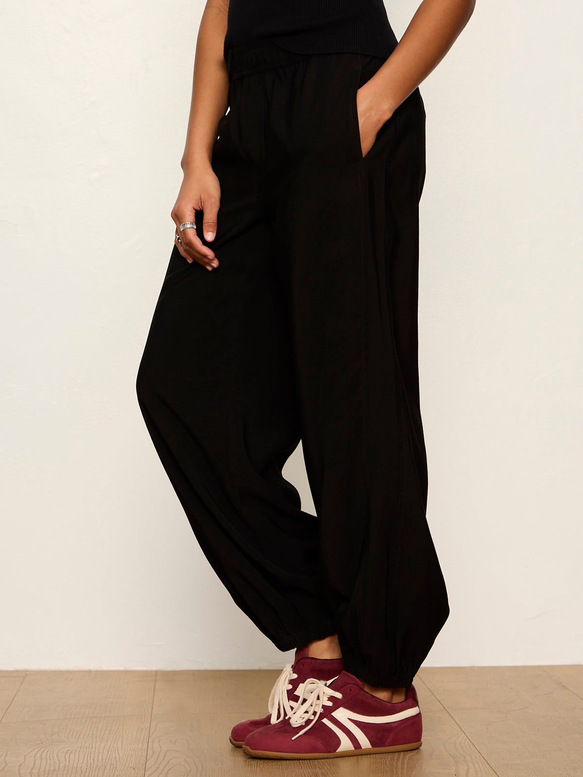 Micro Balloon Pant Black | Sanctuary Clothing