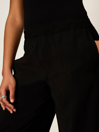 Micro Balloon Pant Black | Sanctuary Clothing