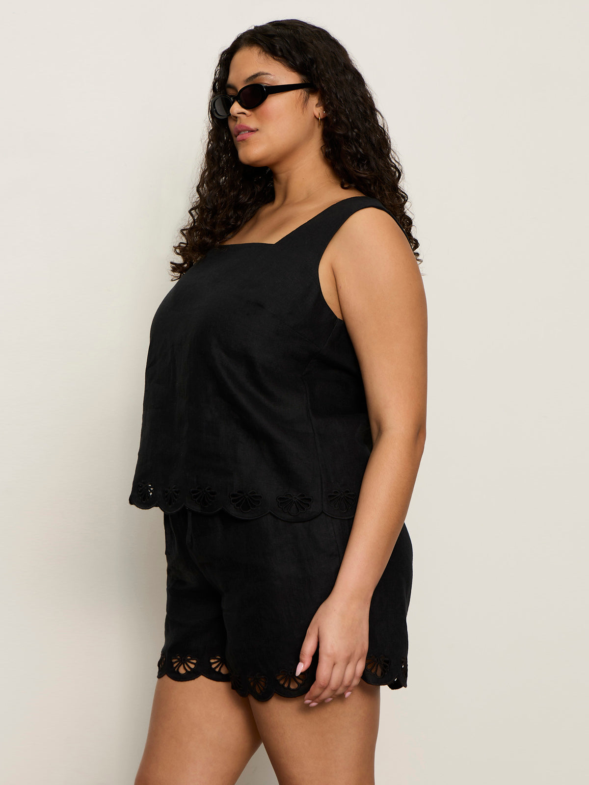 Almost There Linen Top Black Extended Sizing | Sanctuary Clothing
