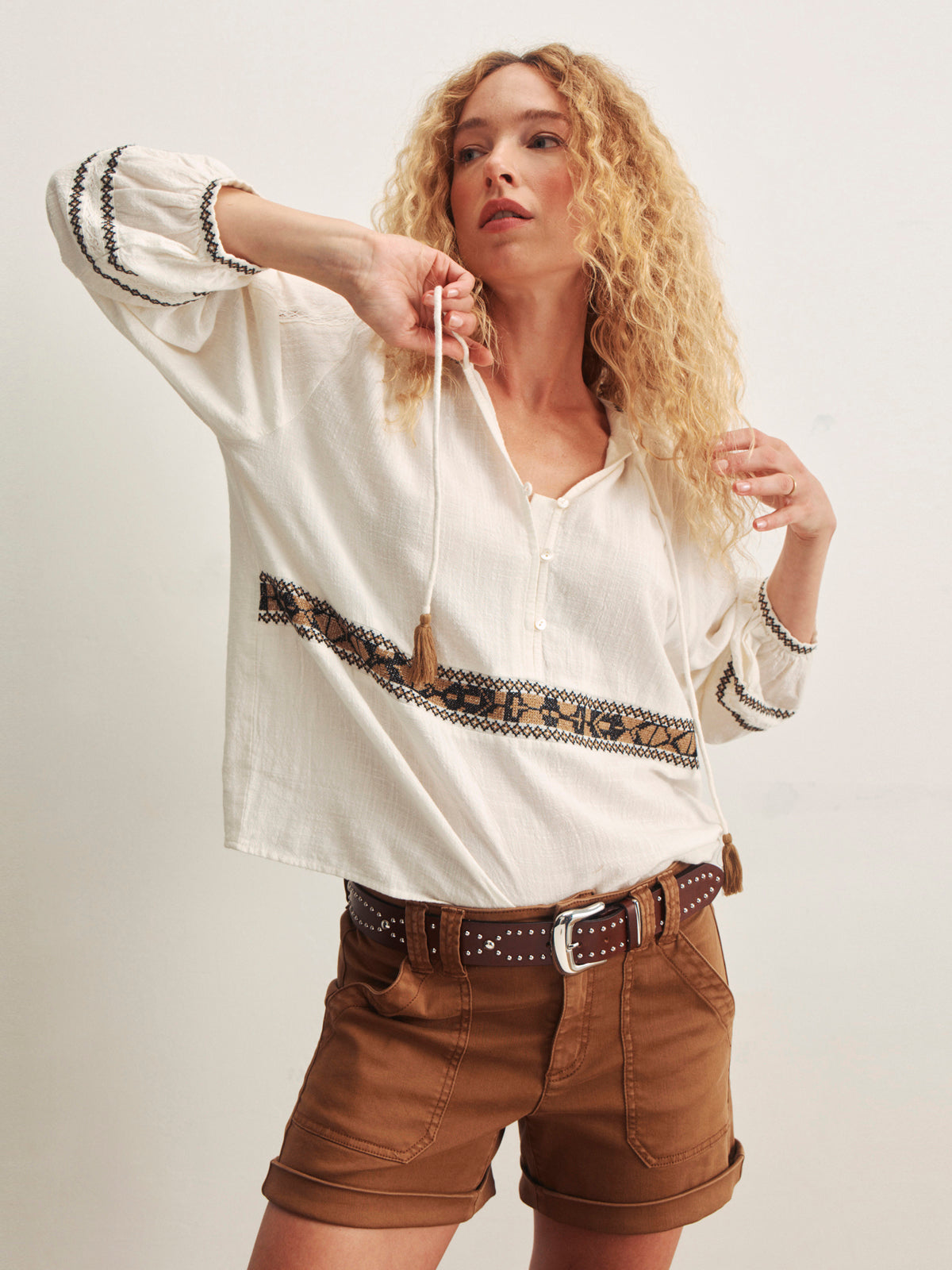 RETREAT EMBROIDERED BLOUSE CHALK | Sanctuary Clothing