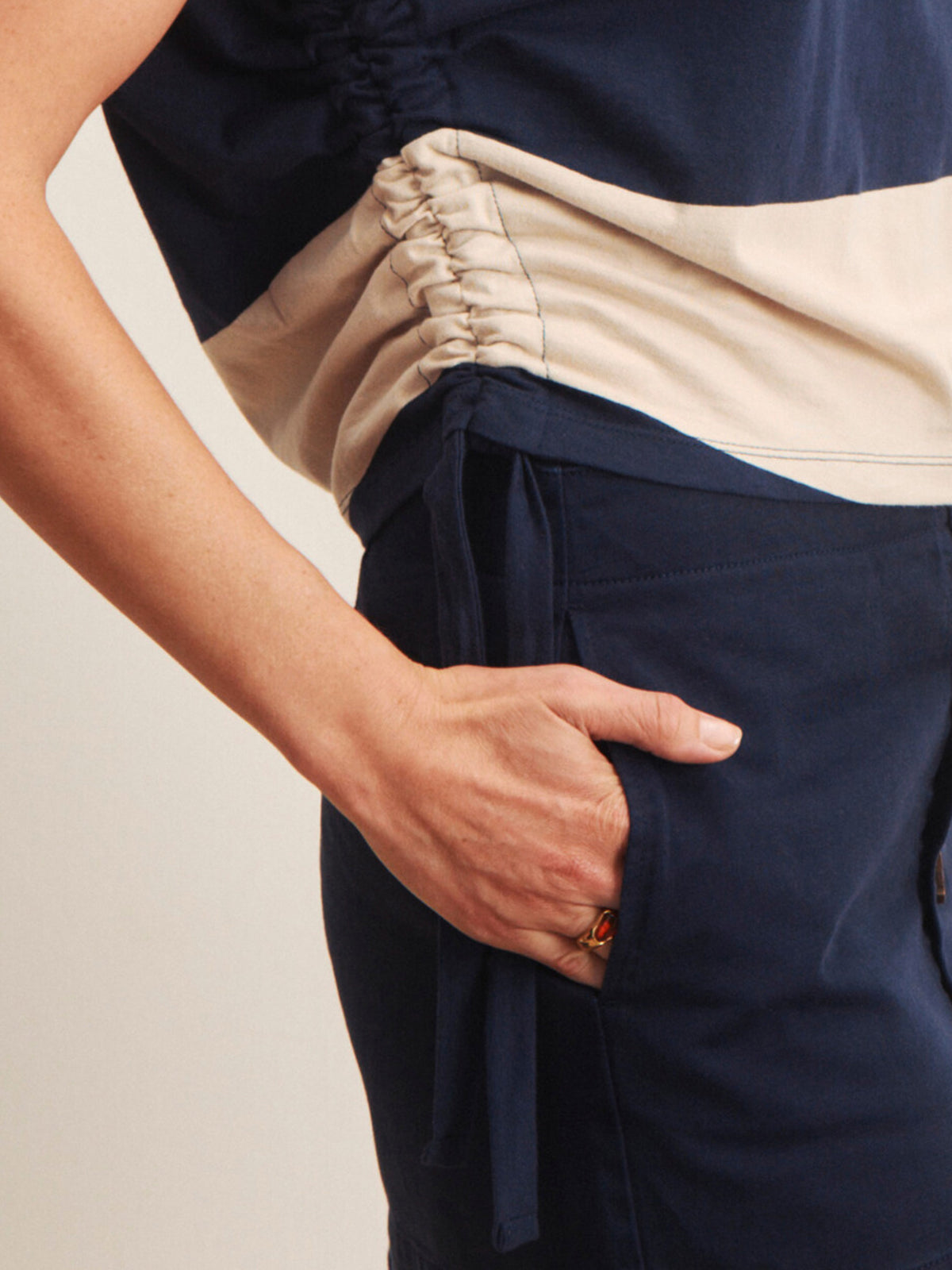 ALL DAY RUCHED TEE NAVY BLAZER/DARK OPAL RUGBY | Sanctuary Clothing