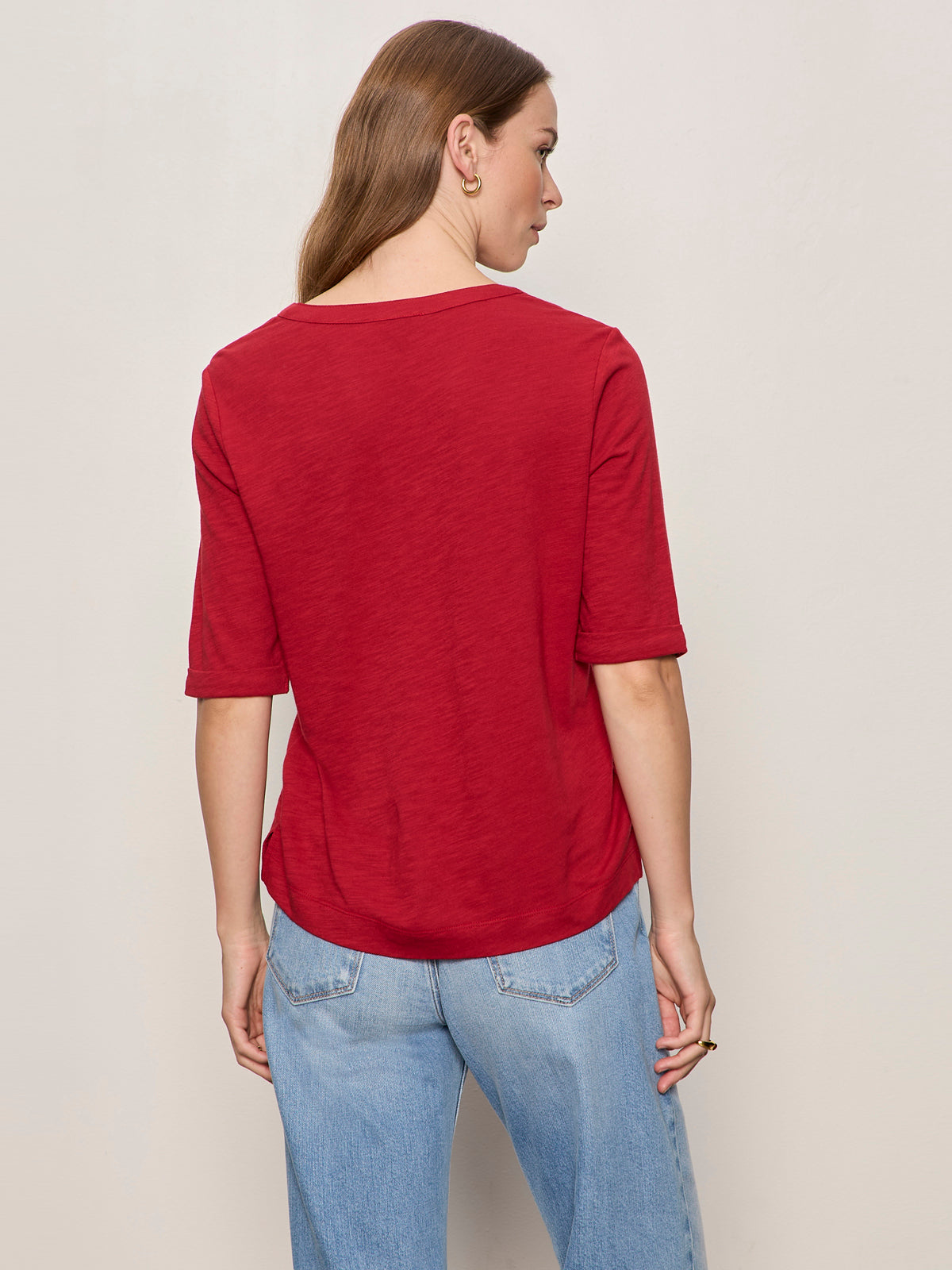 DOLCE NOTCH NECK TEE RED BERRY | Sanctuary Clothing