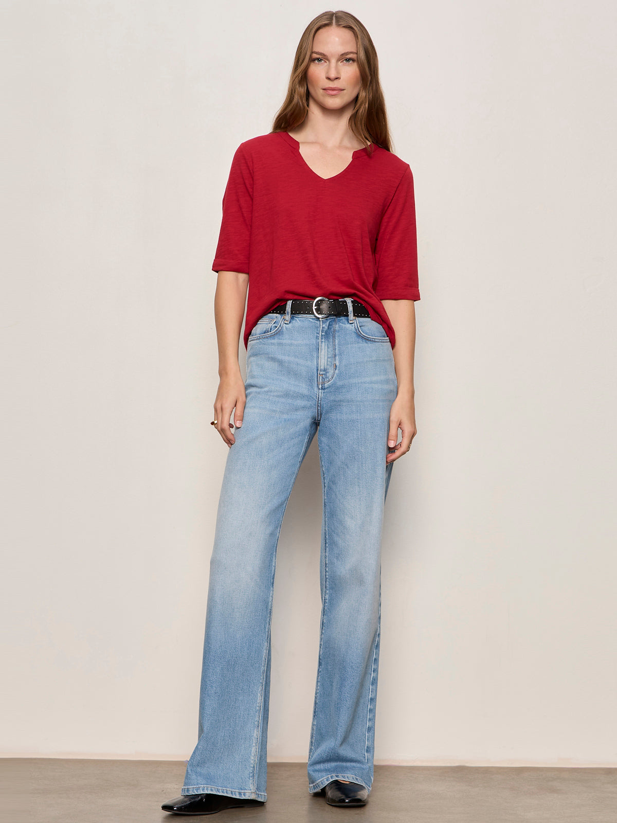 DOLCE NOTCH NECK TEE RED BERRY | Sanctuary Clothing