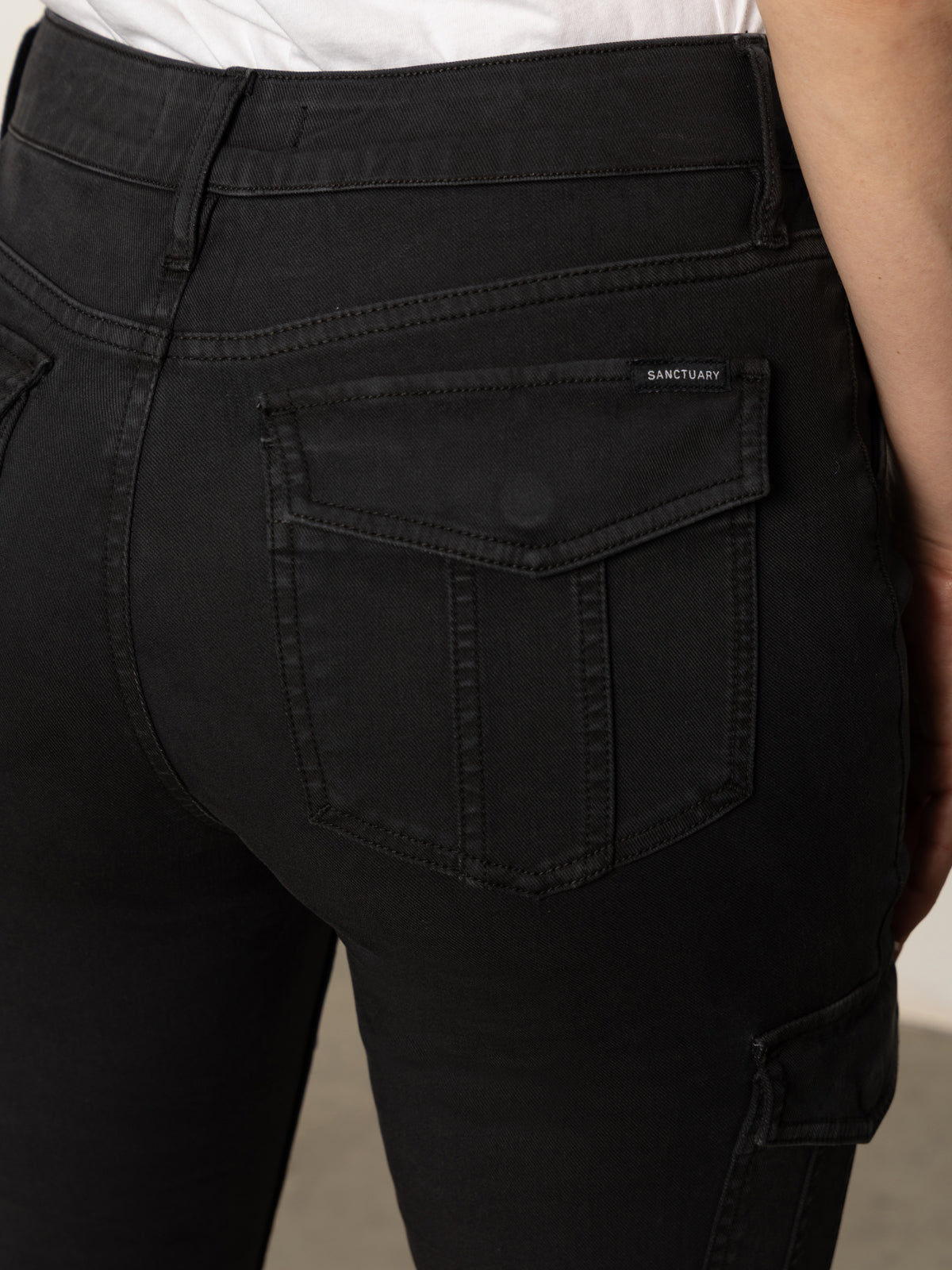 Sculpted Hayden Bootcut Standard Rise Pant Black | Sanctuary Clothing