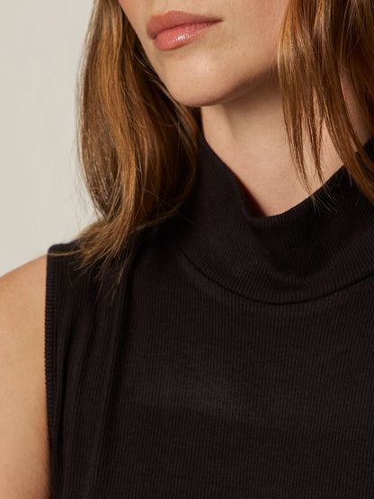 Essential Sleeveless Mock Neck Tank Black | Sanctuary Clothing