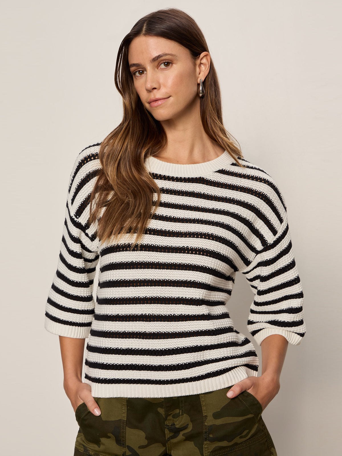 ELLE SWEATER TEE BLACK W/ CHALK | Sanctuary Clothing