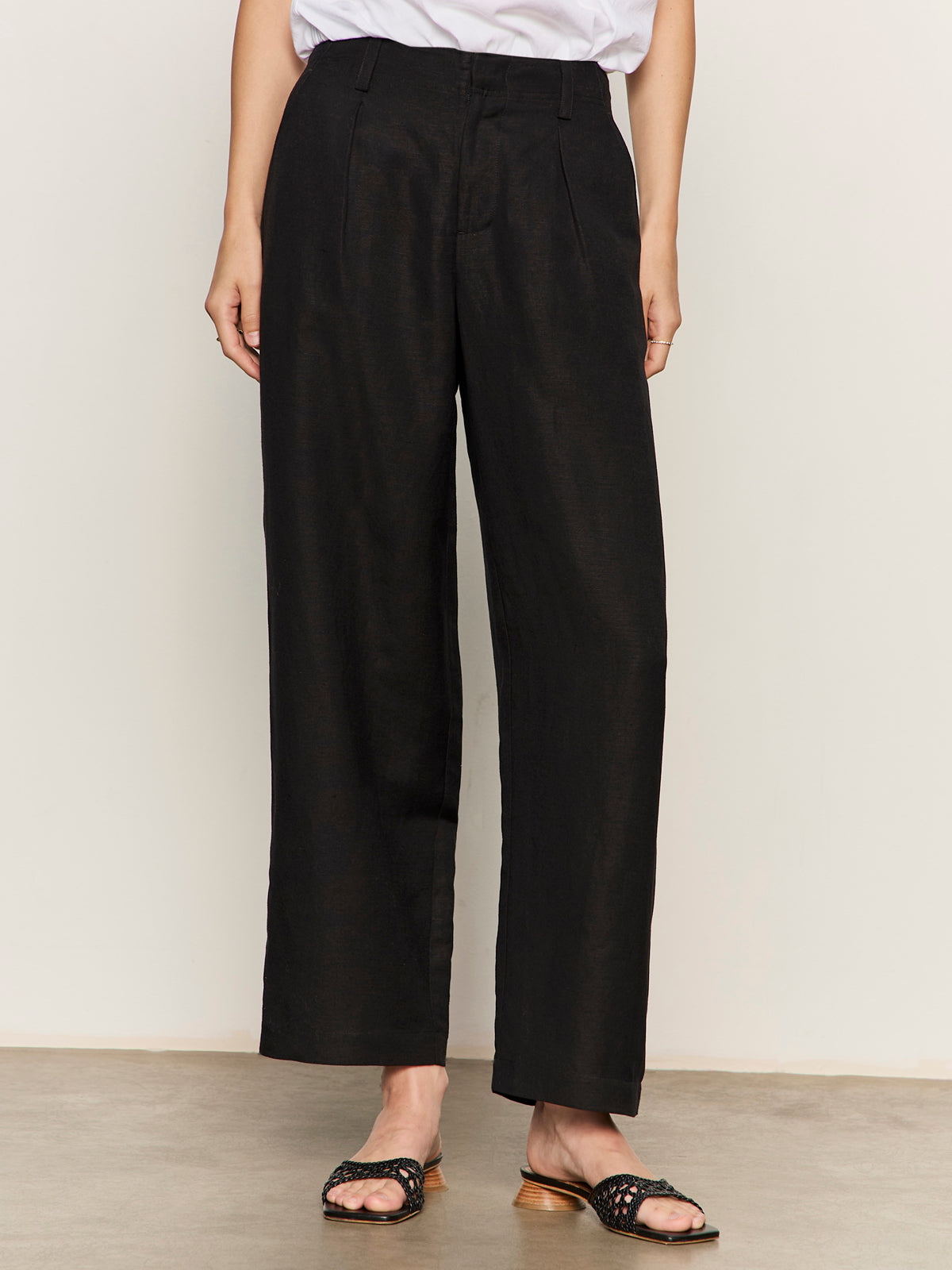 Scout Linen Barrel Pant Black | Sanctuary Clothing