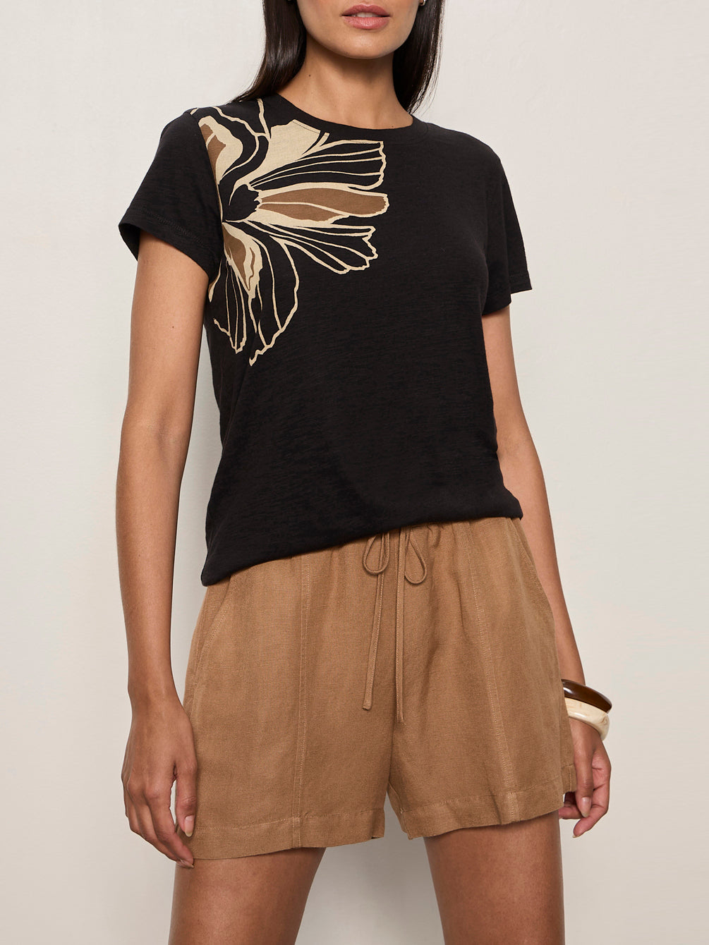 PERFECT TEE LOTUS PLACEMENT | Sanctuary Clothing