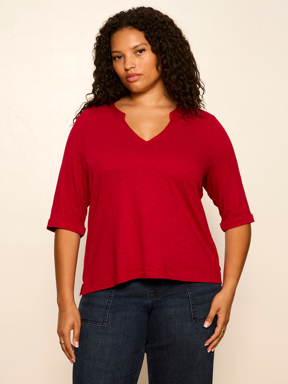 DOLCE NOTCH NECK TEE RED BERRY | Sanctuary Clothing