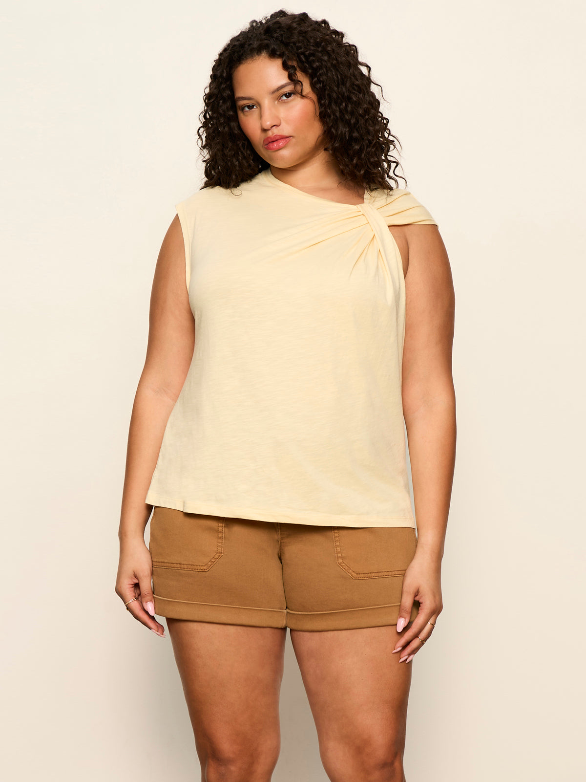 SO TWISTED MUSCLE TEE BANANA | Sanctuary Clothing