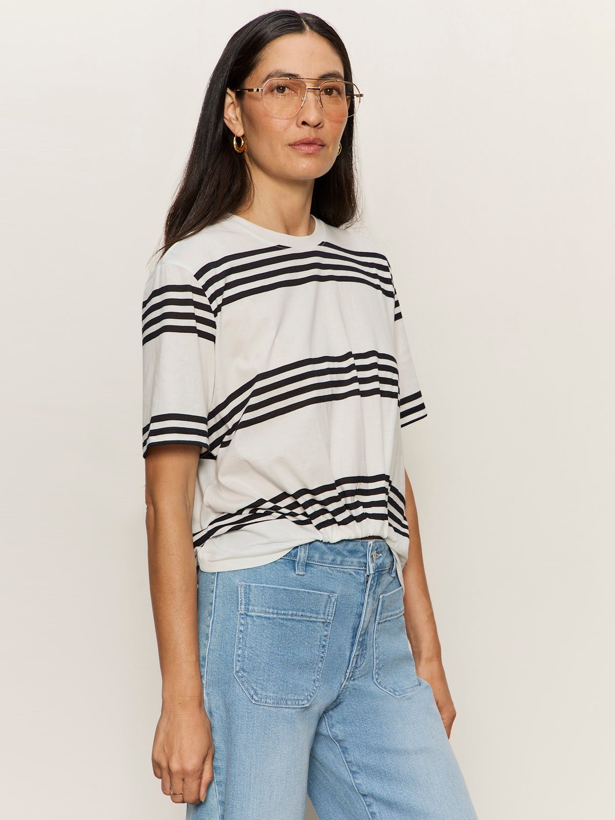 TUCK IT UNDER TEE CHALK / BLACK STRIPE | Sanctuary Clothing