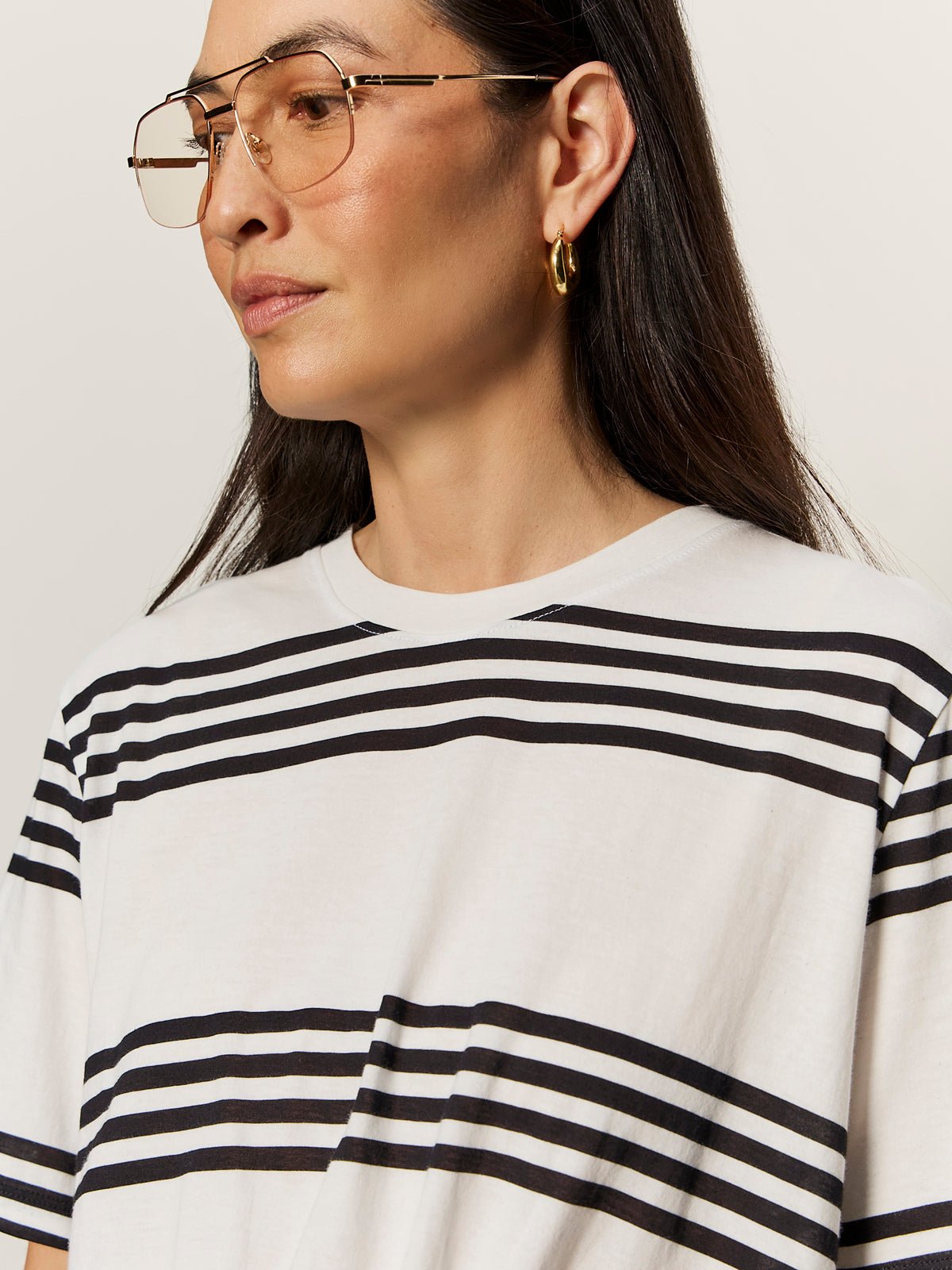 TUCK IT UNDER TEE CHALK / BLACK STRIPE | Sanctuary Clothing