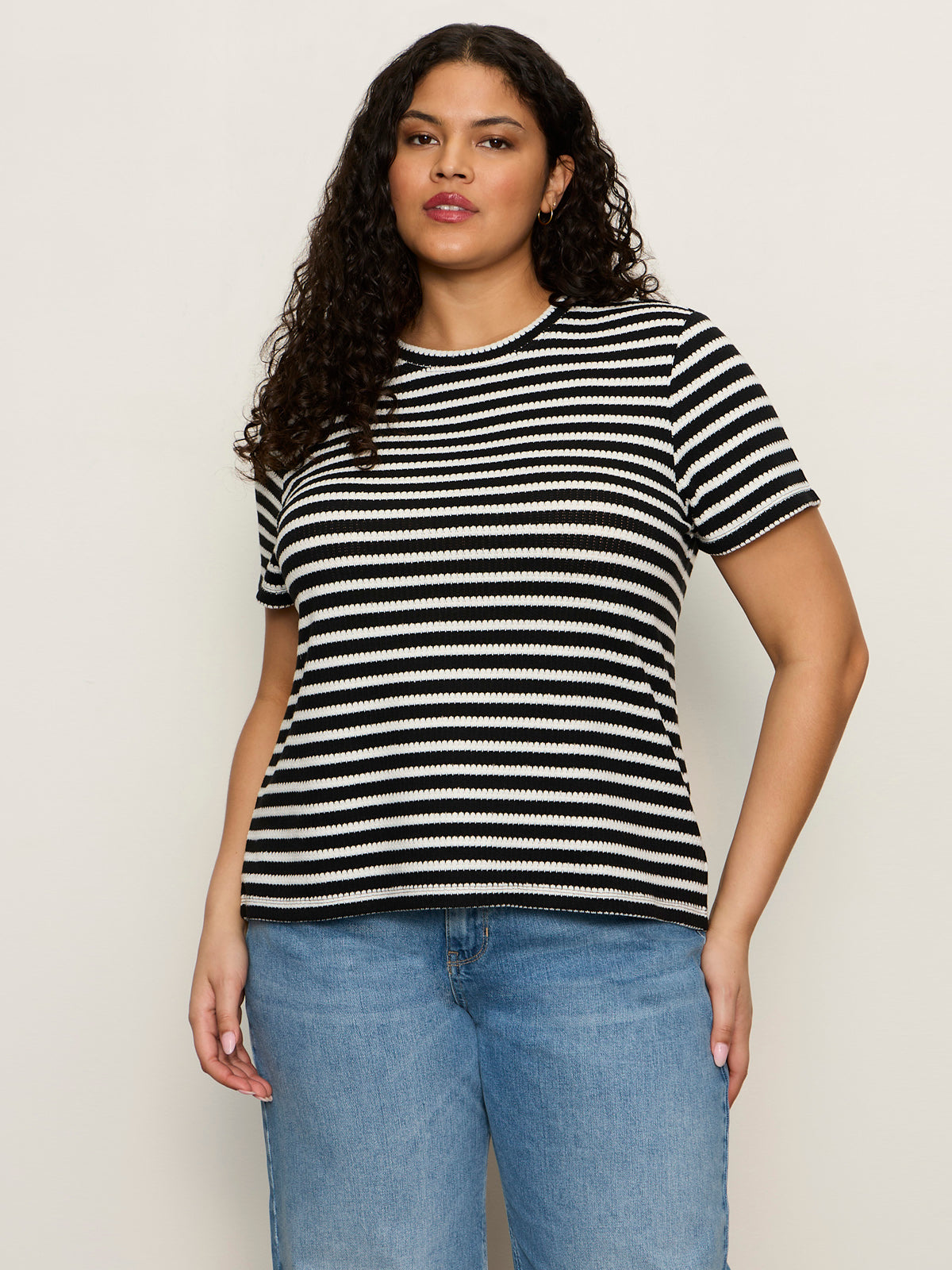 Perfect Textured Tee Black/Chalk Stripe Extended Sizing | Sanctuary Clothing