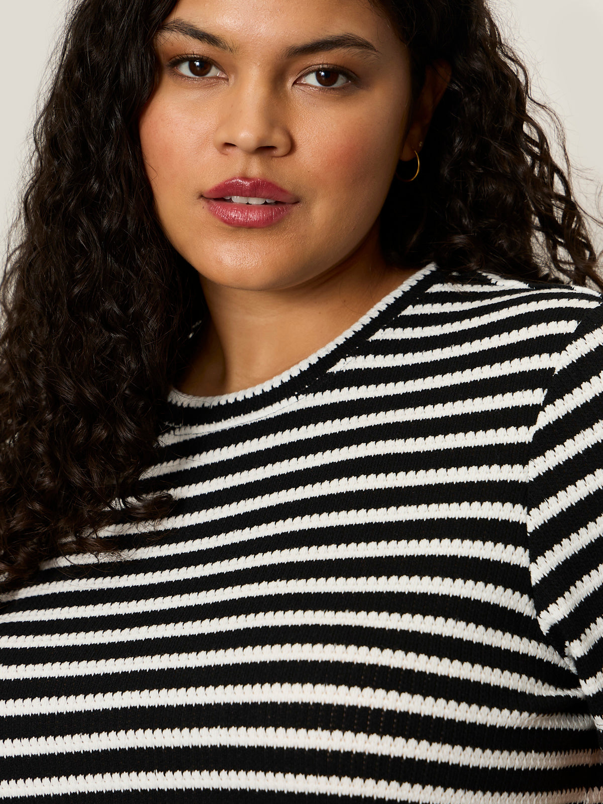 Perfect Textured Tee Black/Chalk Stripe Extended Sizing | Sanctuary Clothing