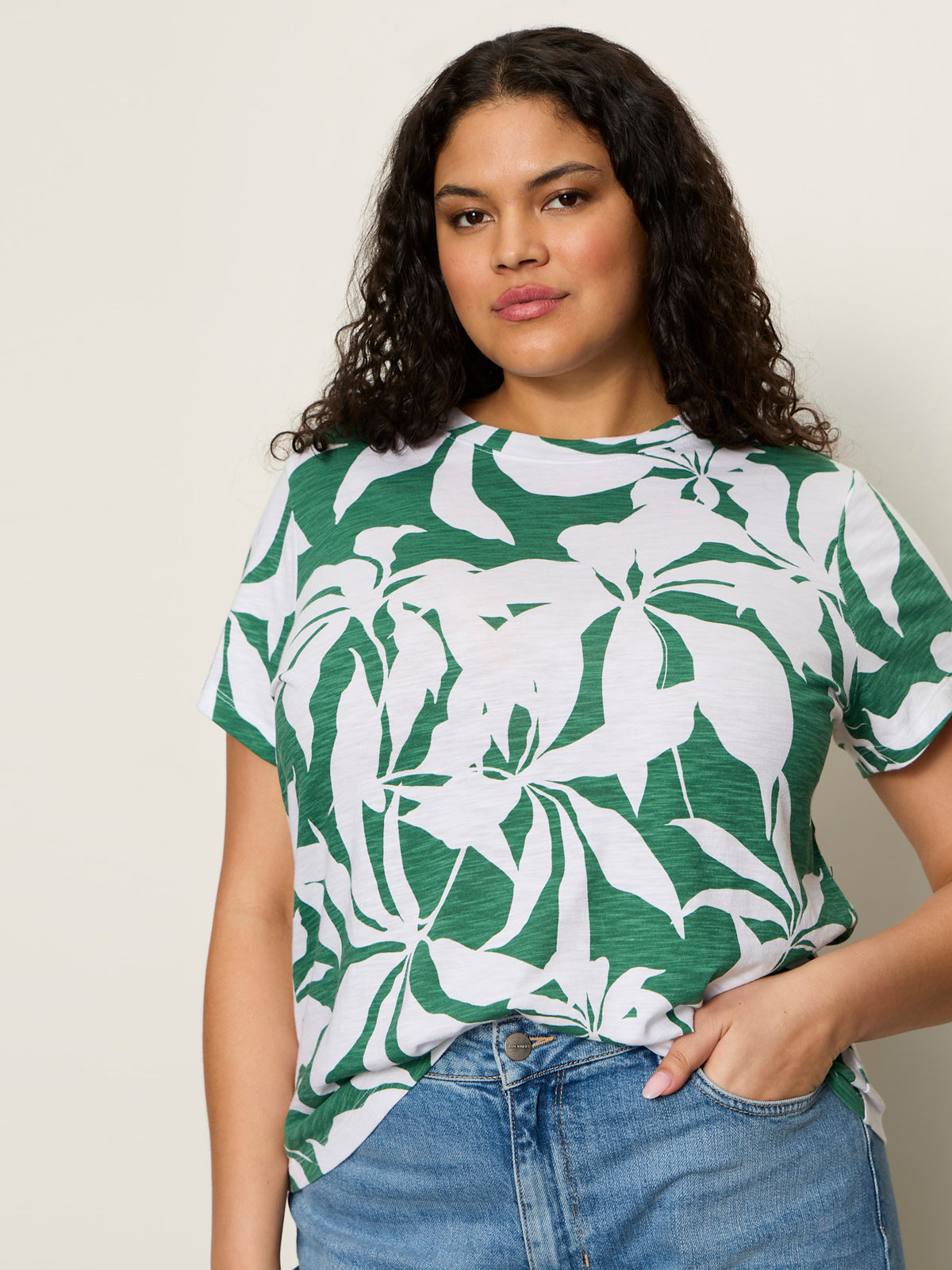 The Perfect Tee Green Inked Impressions Extended Sizing | Sanctuary Clothing